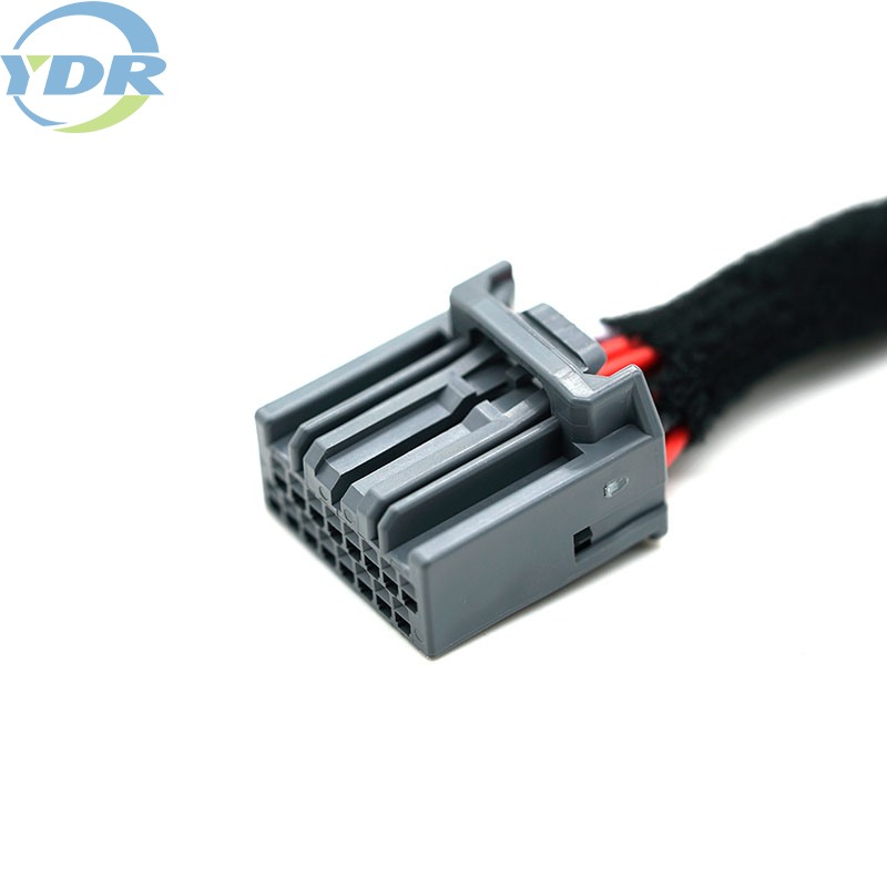 একটি তারের জোতা এবং একটি তারের সমাবেশ মধ্যে পার্থক্য কি?